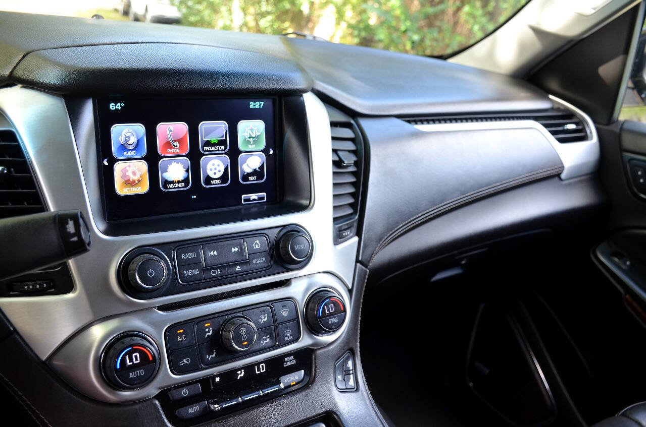 Used 2017 GMC Yukon XL SLT w/ Open Road Package image 30