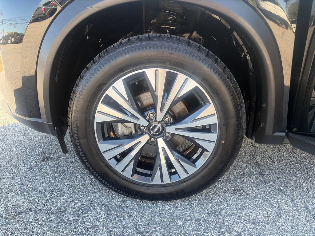 Used 2023 Nissan Rogue SV FWD image 41
