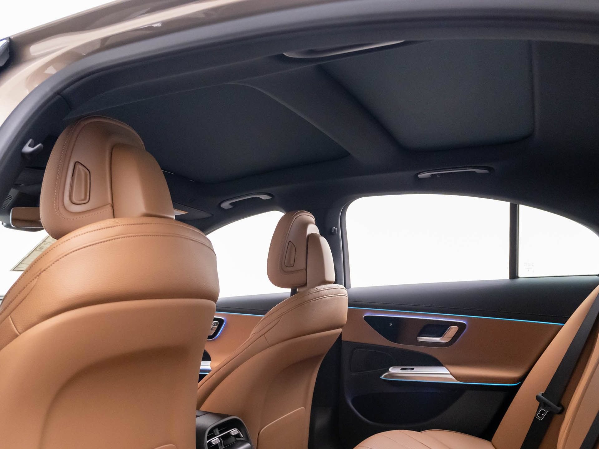 New 2026 Mercedes-Benz E 350 4MATIC Sedan image 20