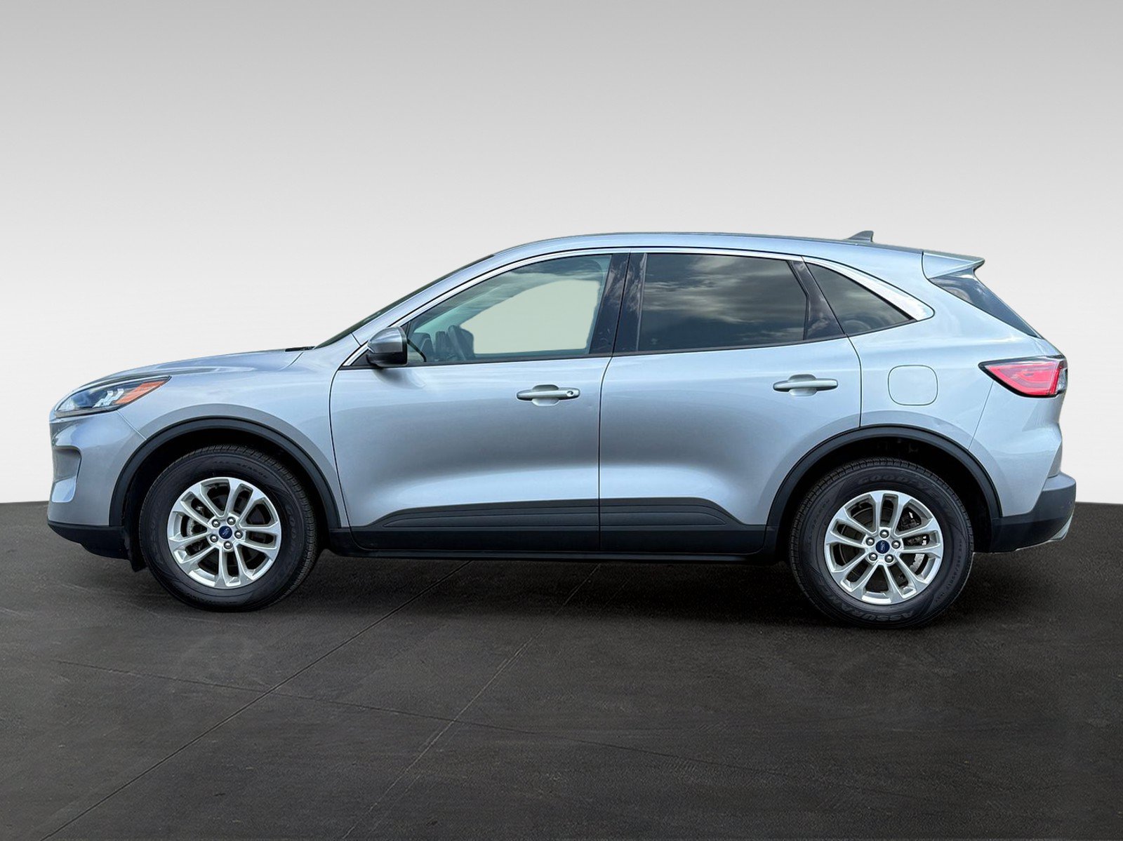 Used 2021 Ford Escape SE AWD/4WD image 8