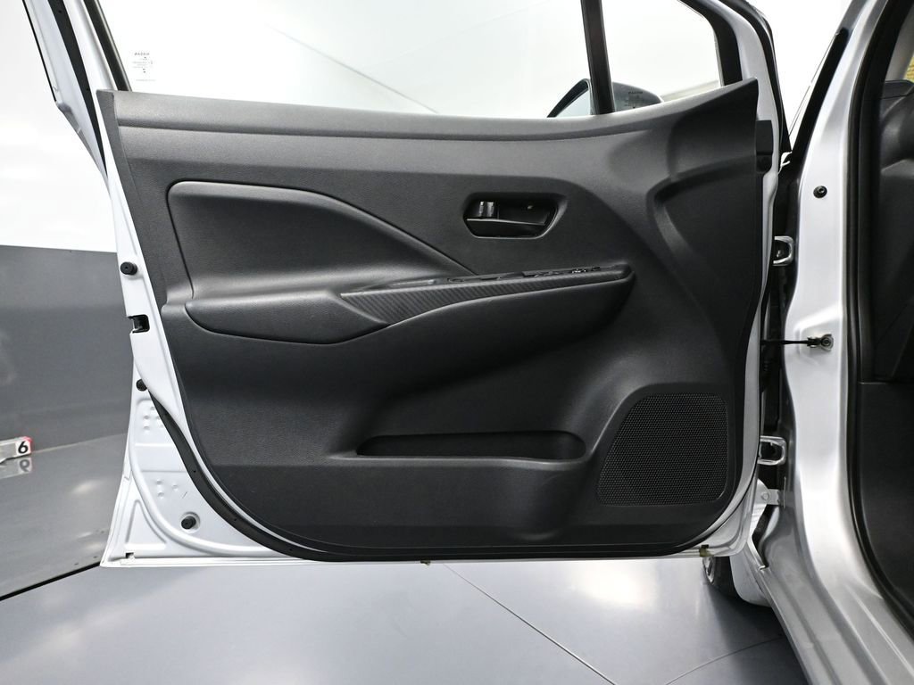 Used 2024 Nissan Versa S w/ S Plus Package image 17