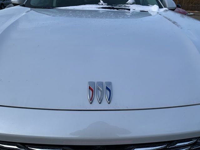 New 2025 Buick Envision Preferred image 10