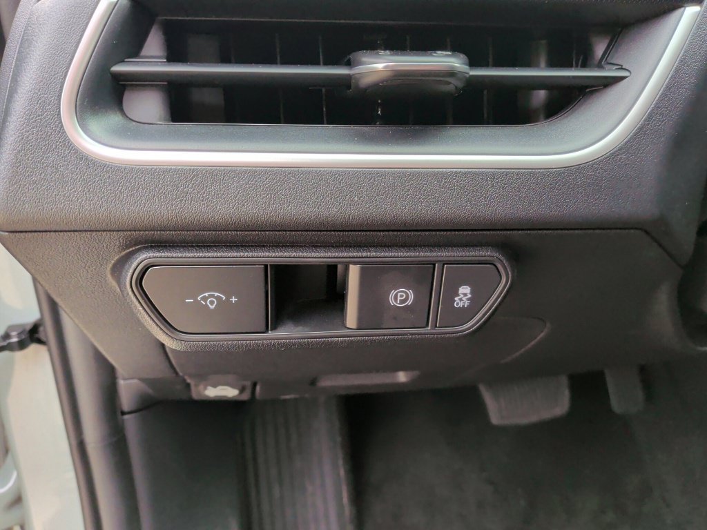 Used 2026 Kia K4 FWD image 15