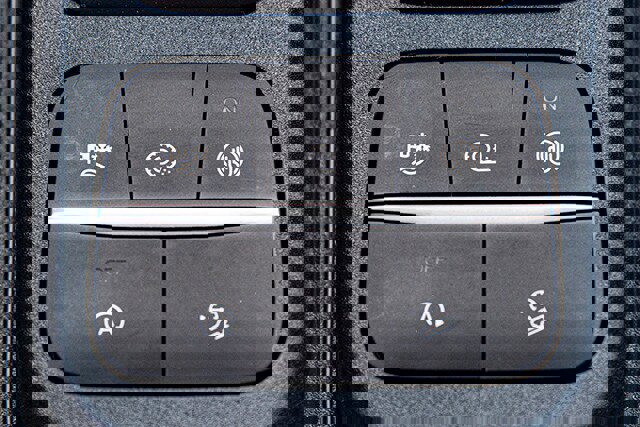 Used 2024 Ford Maverick Lariat w/ FX4 Off-Road Package image 22