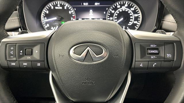 Used 2023 INFINITI QX60 Pure image 25