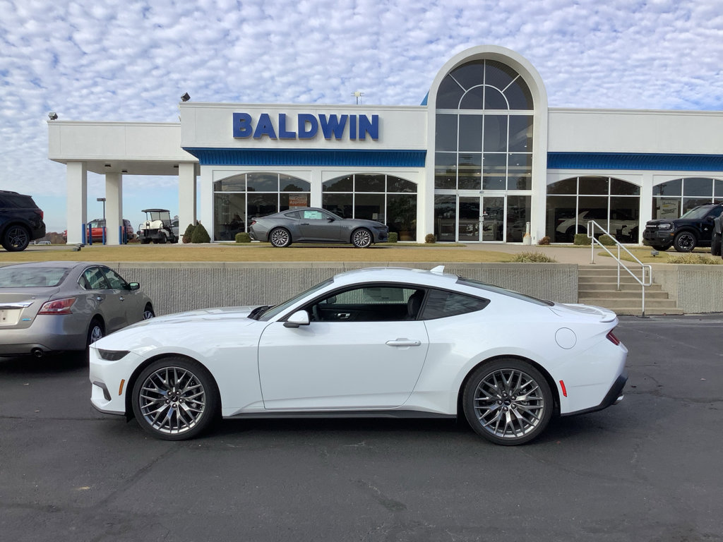 New 2026 Ford Mustang Premium image 4