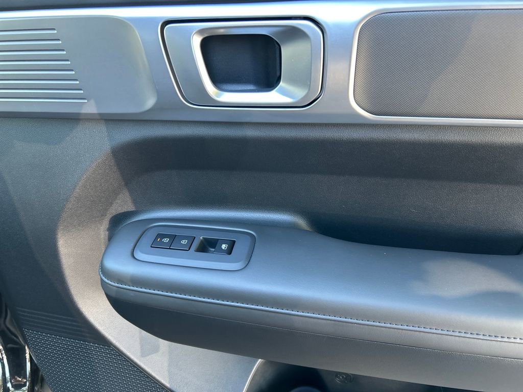 Used 2025 Hyundai Santa Fe SEL image 28