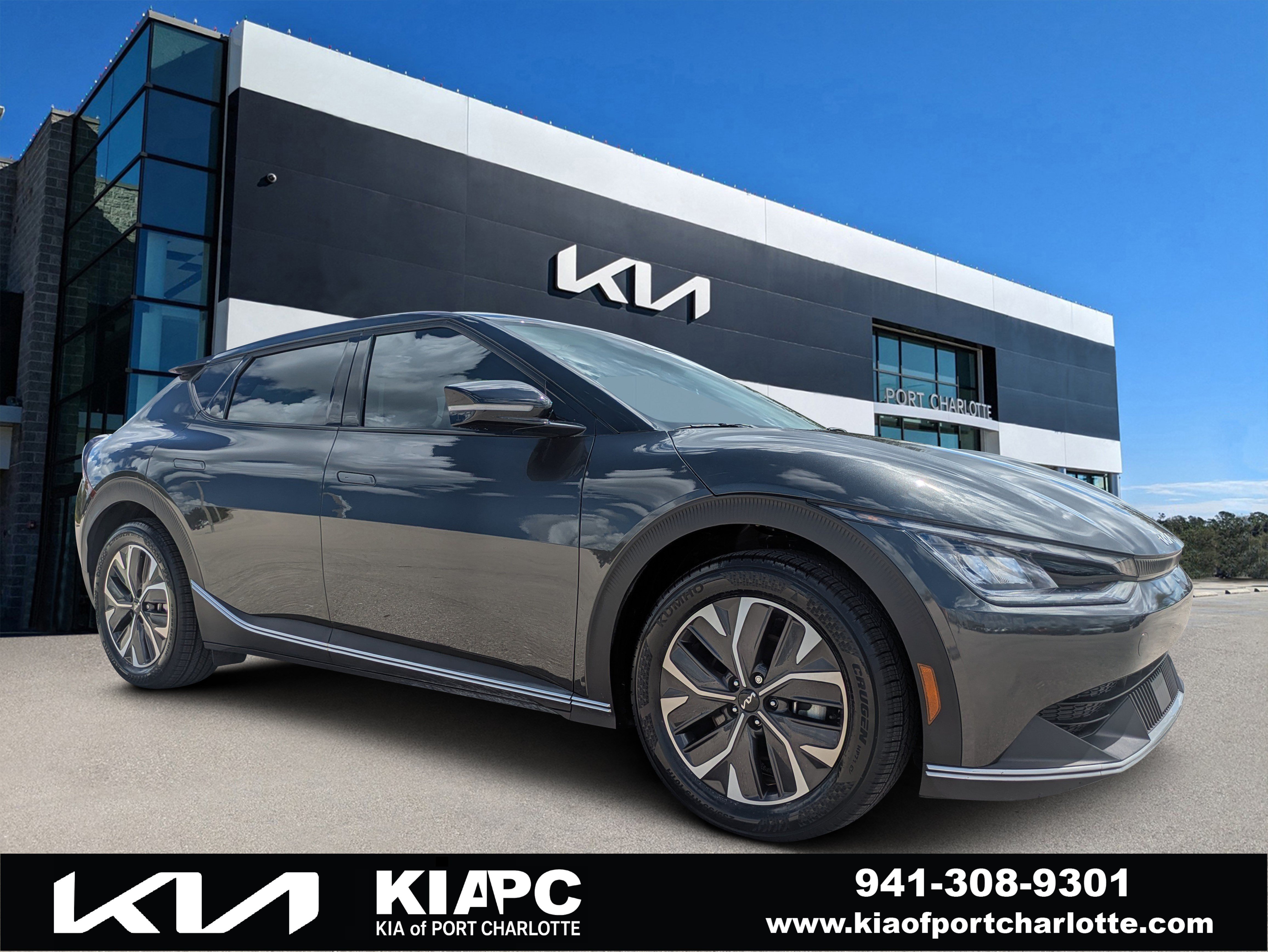 Certified 2024 Kia EV6 Light RWD image 1