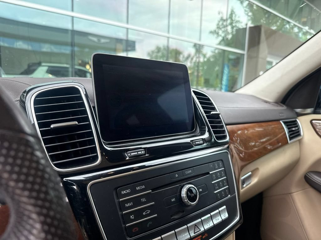 Used 2019 Mercedes-Benz GLS 450 4MATIC image 11