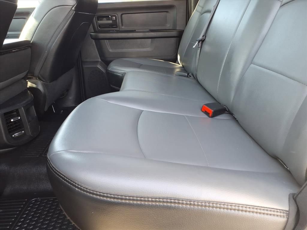 Used 2022 RAM 2500 Tradesman w/ Chrome Appearance Group image 17