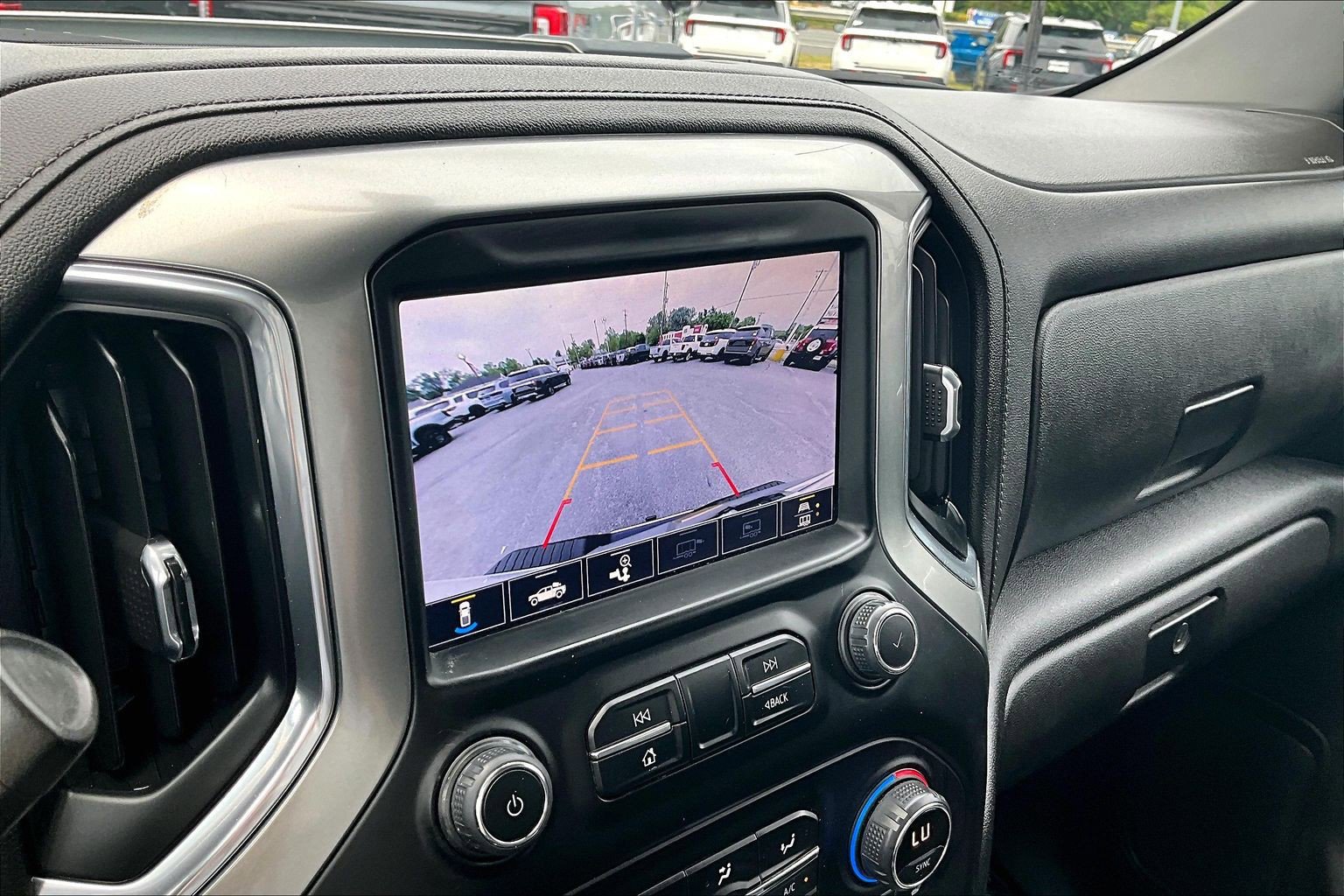 Used 2022 Chevrolet Silverado 3500 LTZ w/ LTZ Plus Package AWD/4WD image 22