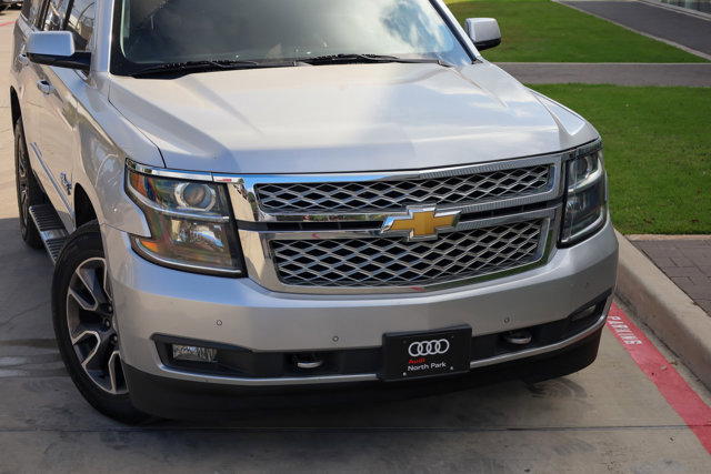 Used 2018 Chevrolet Tahoe LT w/ LT Signature Package image 2