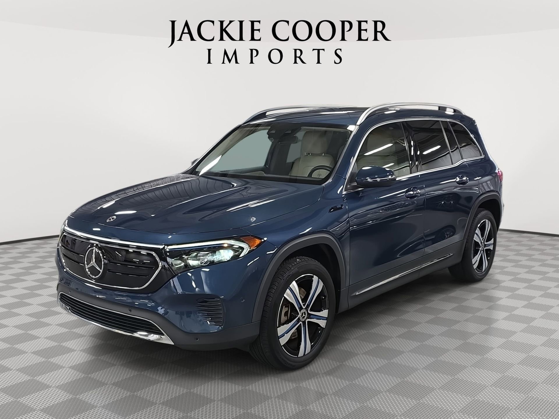 Certified 2023 Mercedes-Benz EQB 250+ video 1