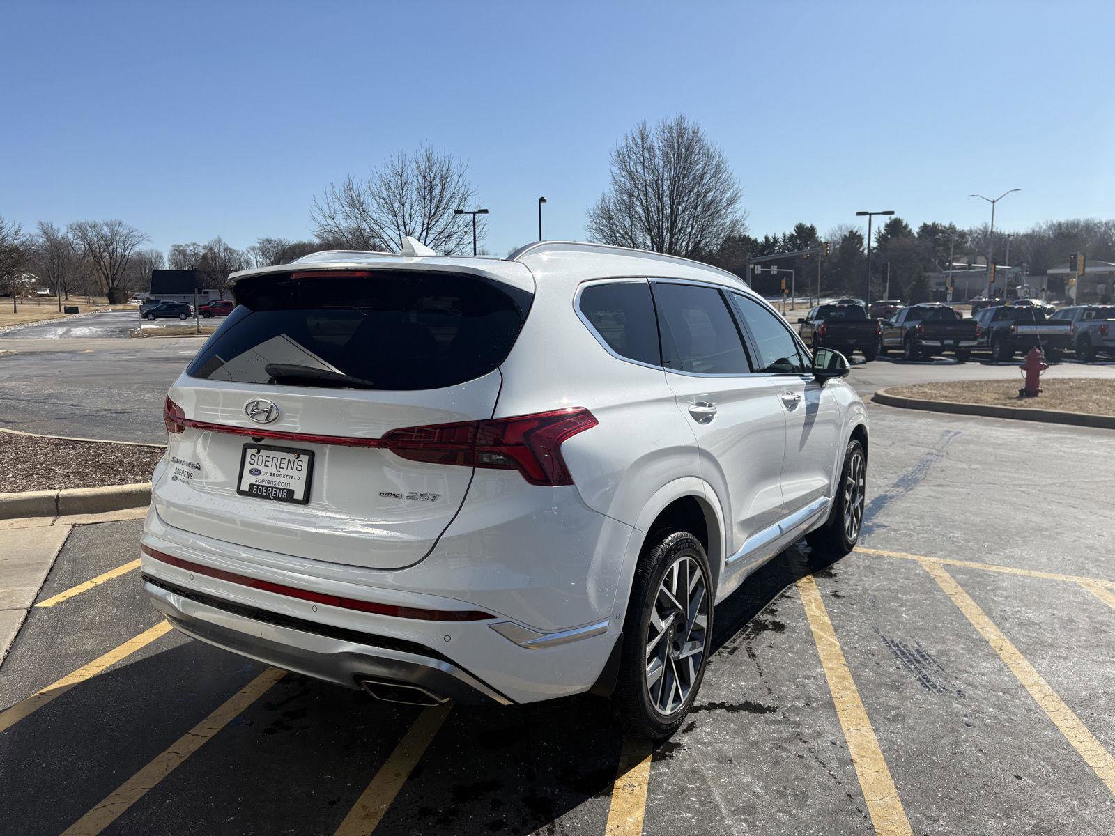 Used 2023 Hyundai Santa Fe Calligraphy image 6