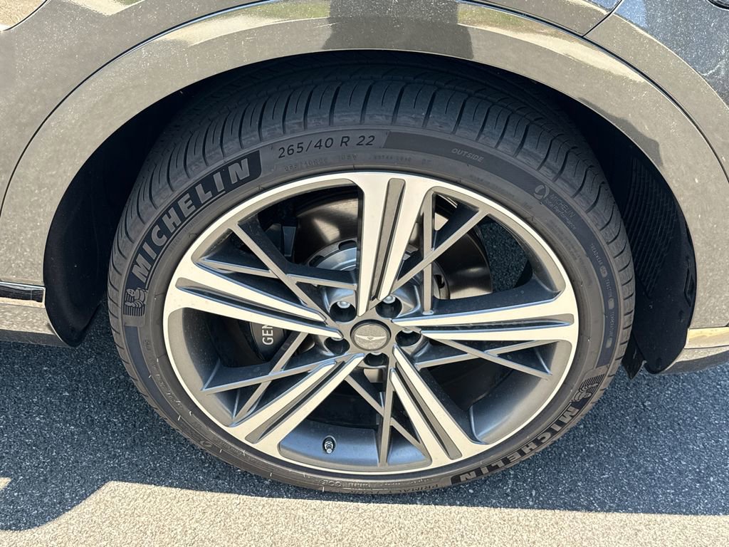 Used 2025 Genesis GV80 3.5T e-SC AWD/4WD image 12