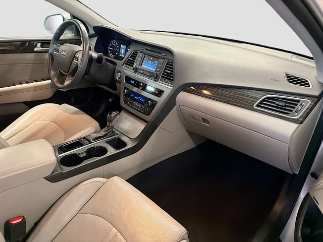 Used 2015 Hyundai Sonata Limited image 28