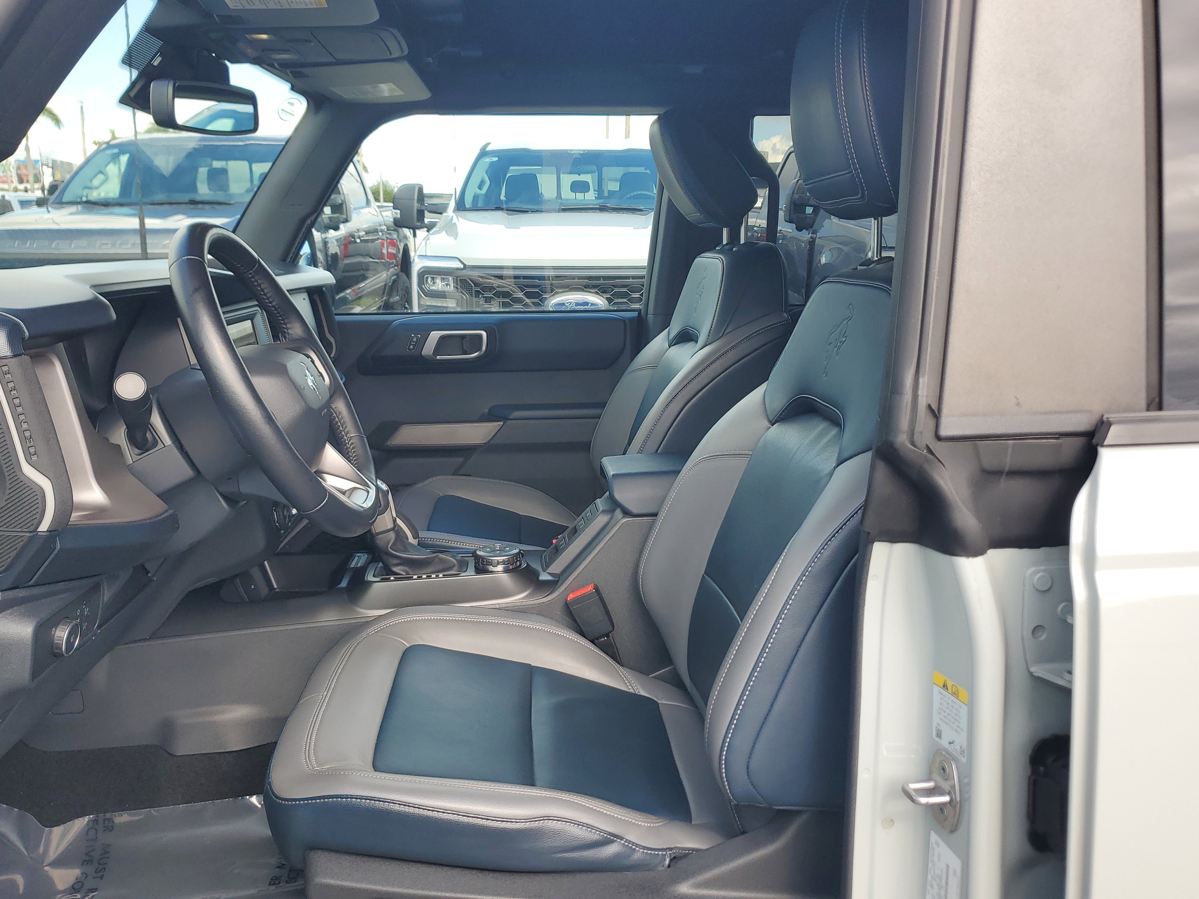 Used 2021 Ford Bronco Outer Banks image 11