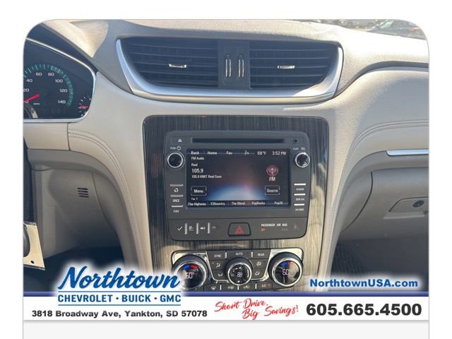 Used 2016 Chevrolet Traverse LT image 17