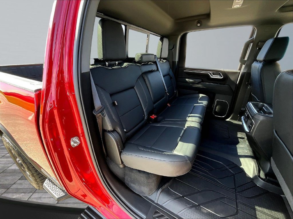 New 2026 Chevrolet Silverado 3500 LTZ w/ LTZ Convenience Package AWD/4WD image 28