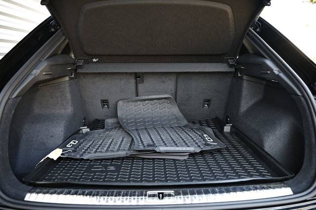 Certified 2025 Audi Q3 2.0T Premium Plus w/ Premium Plus Package image 30