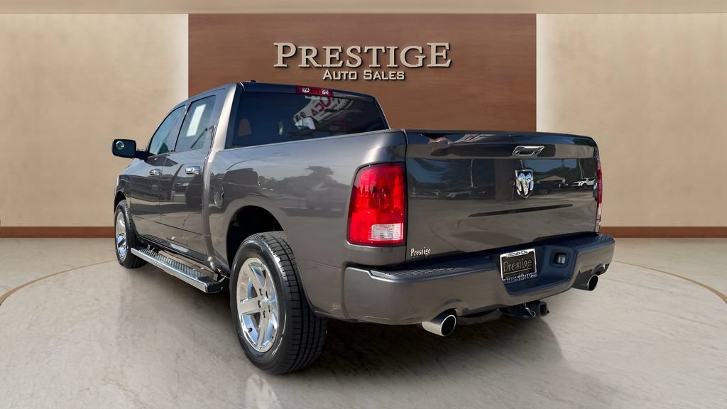 Used 2018 RAM 1500 Express RWD image 15