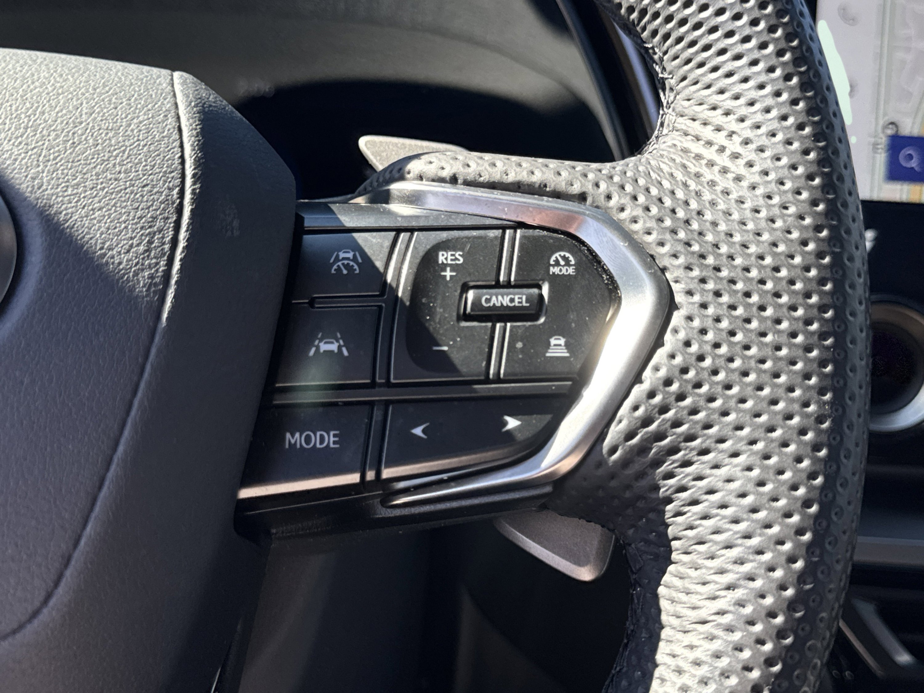 Used 2024 Lexus TX 500h AWD w/ Technology Package image 40