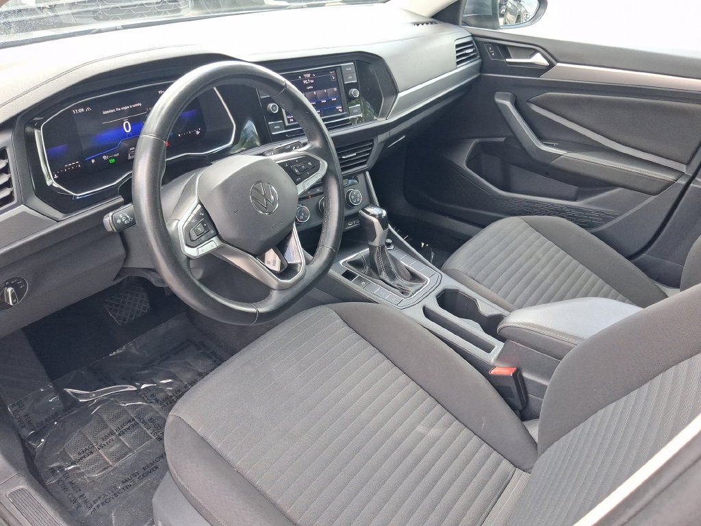 Certified 2024 Volkswagen Jetta S FWD image 12