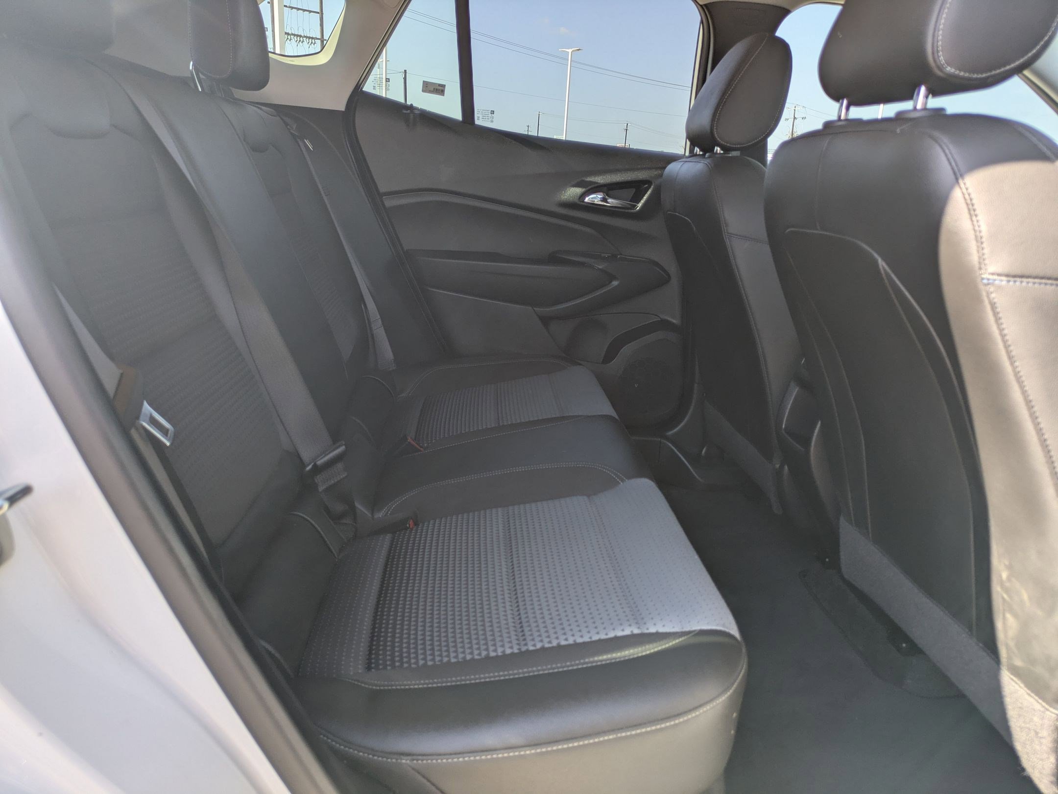 Used 2024 Chevrolet Trax LT w/ Driver Confidence Package image 22