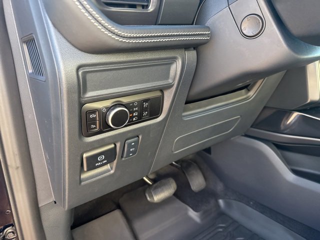 New 2025 Ford F150 Lightning Platinum image 17