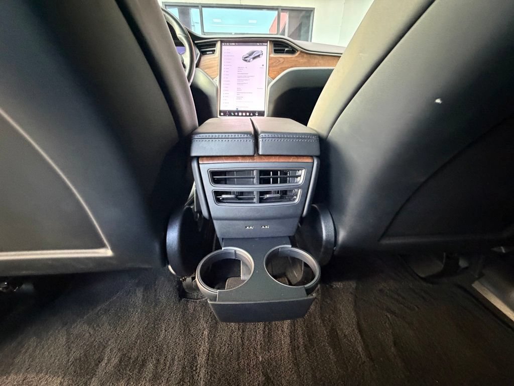Used 2020 Tesla Model X Long Range AWD/4WD image 33