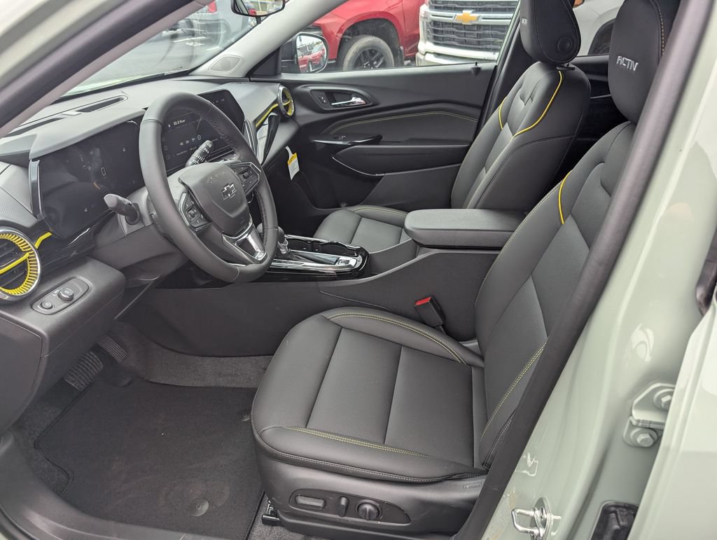 New 2026 Chevrolet Trax ACTIV w/ Driver Confidence Package FWD image 13