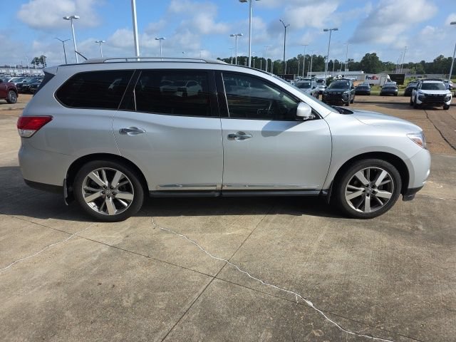 Used 2015 Nissan Pathfinder Platinum w/ Cargo Package FWD image 6
