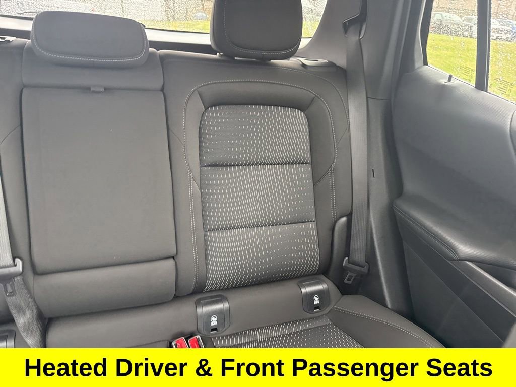 Used 2025 Chevrolet Equinox LT w/ Midnight Edition image 16