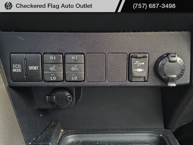 Used 2018 Toyota RAV4 Limited image 20