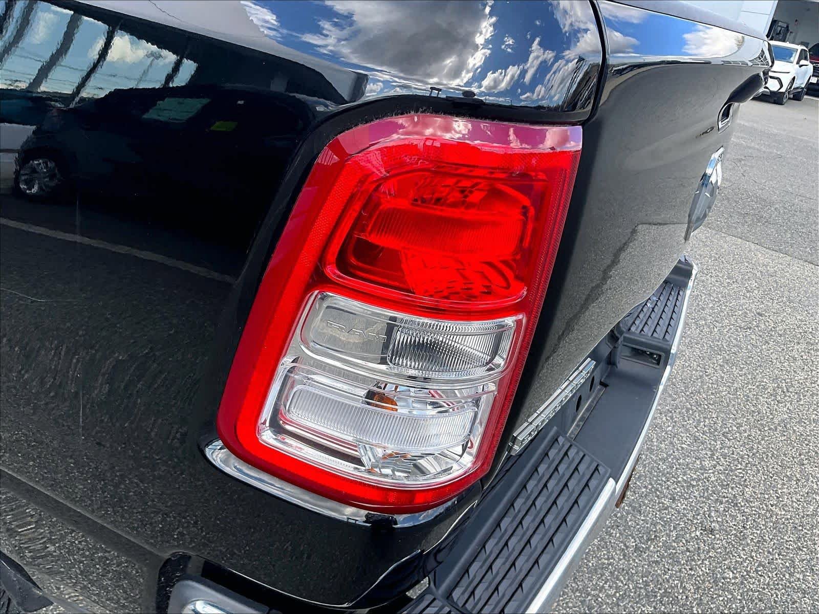 Used 2020 RAM 1500 Big Horn AWD/4WD image 35