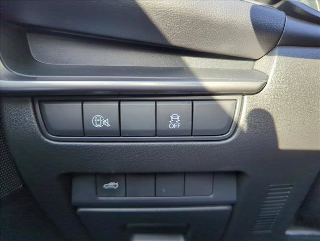 Used 2025 MAZDA MAZDA3 s FWD image 20