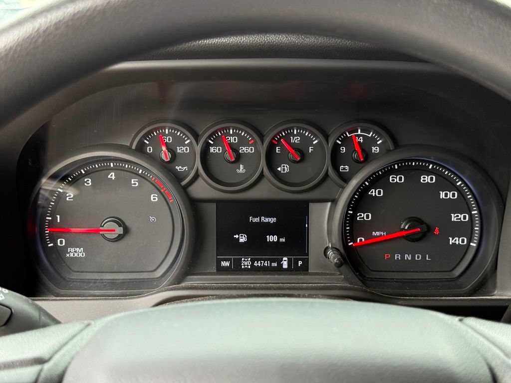 Used 2025 Chevrolet Silverado 2500 Custom w/ Custom Blackout Package AWD/4WD image 18