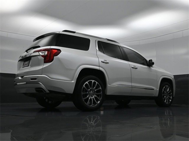 Certified 2023 GMC Acadia Denali w/ Denali Ultimate Package image 29