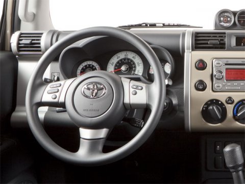 Used 2013 Toyota FJ Cruiser 4WD image 9
