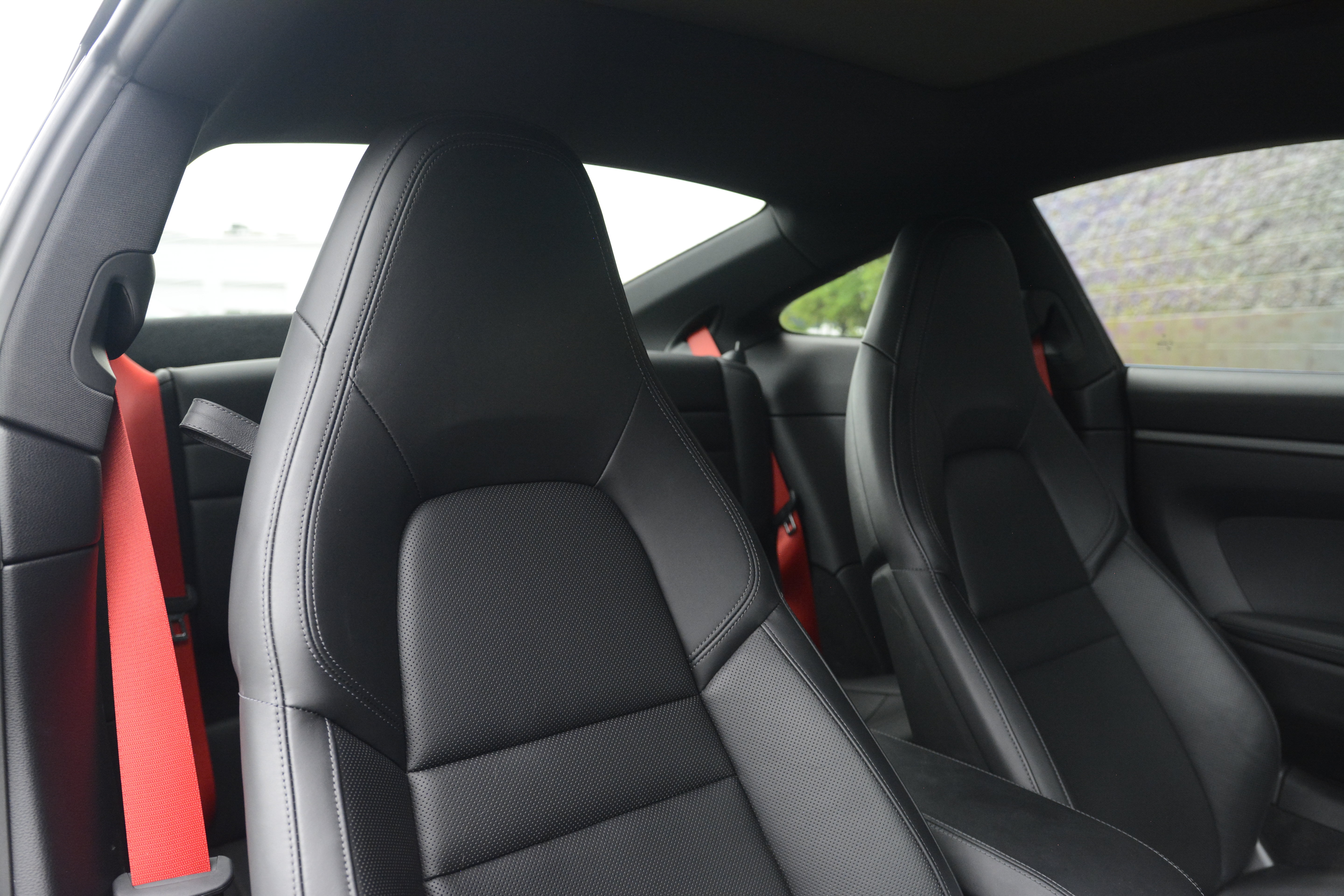 Certified 2020 Porsche 911 Carrera S RWD image 29