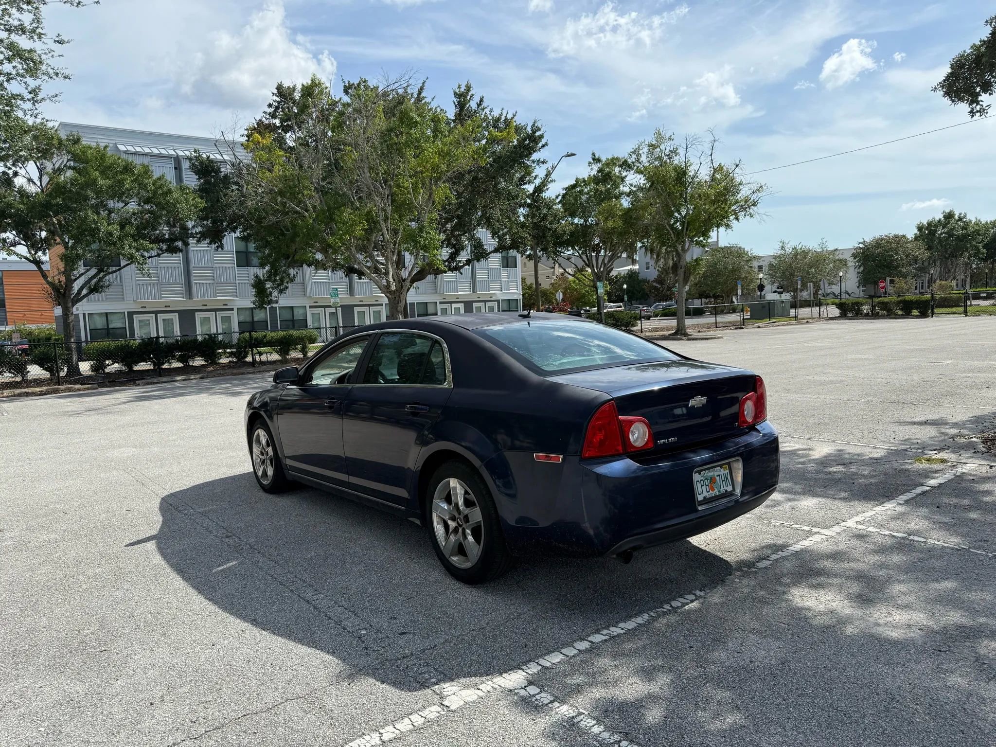 Used 2009 Chevrolet Malibu LT FWD image 7