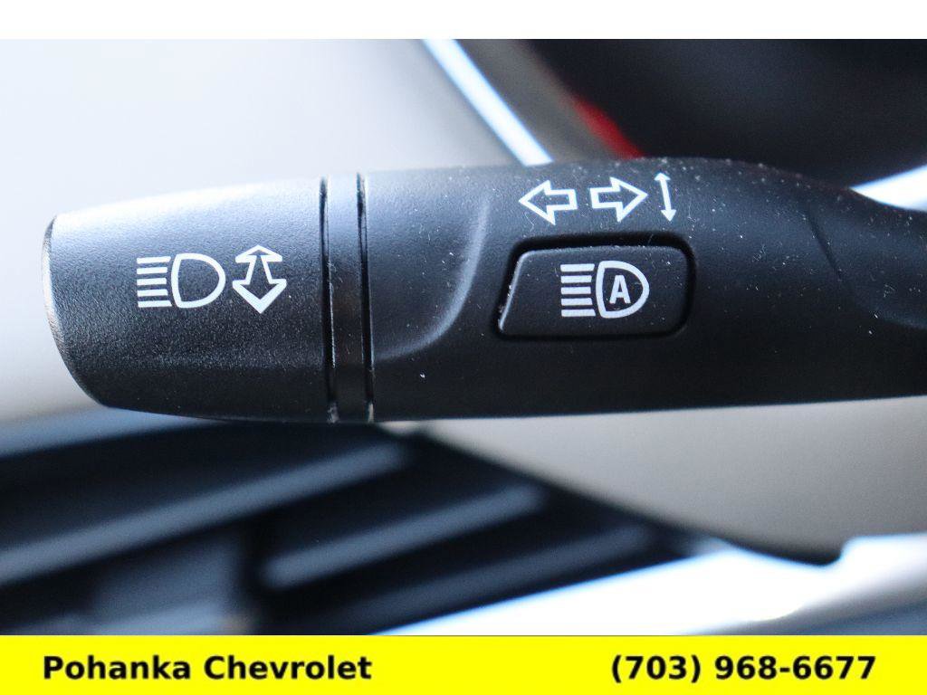 Used 2023 Chevrolet Traverse LS w/ Safety Package image 10