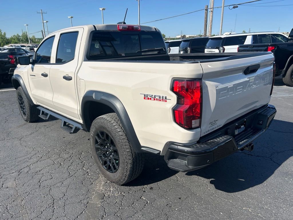 Used 2026 Chevrolet Colorado Trail Boss AWD/4WD image 7