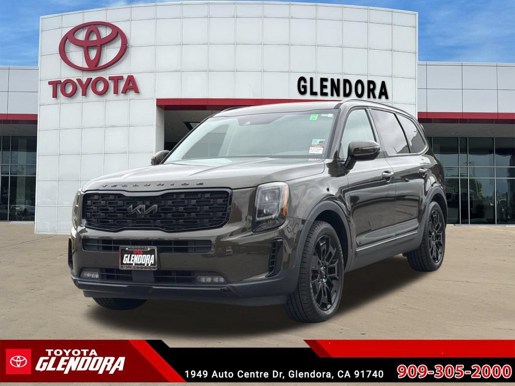 Used 2022 Kia Telluride SX w/ Nightfall Edition Package AWD/4WD image 4