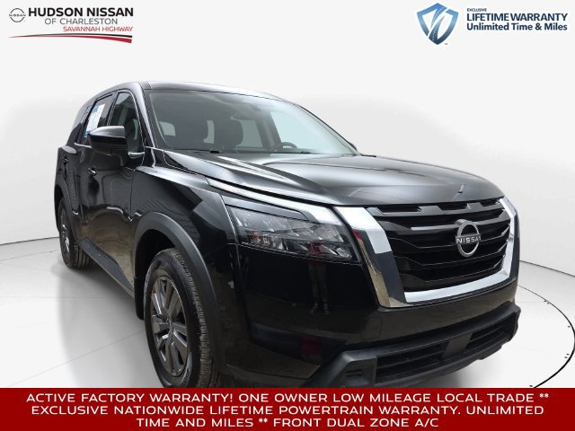 Used 2025 Nissan Pathfinder S FWD 360° Tour