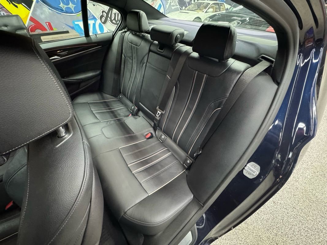 Used 2019 BMW 540i xDrive w/ Convenience Package image 13