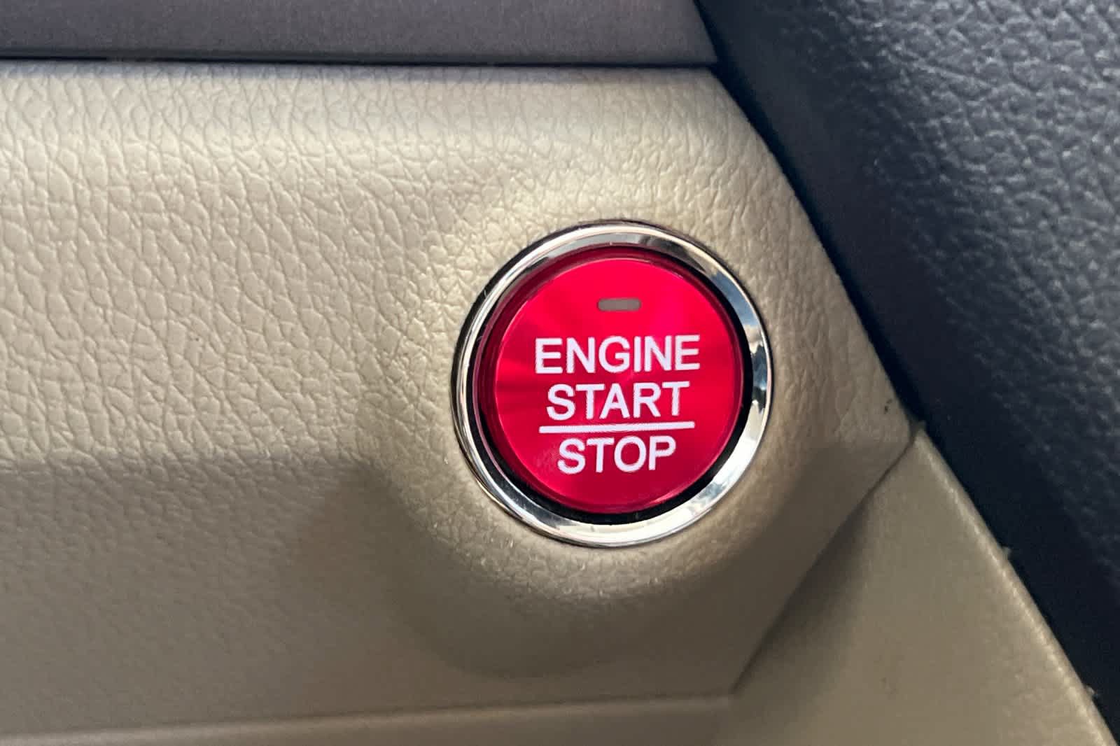Used 2015 Acura RDX FWD image 23