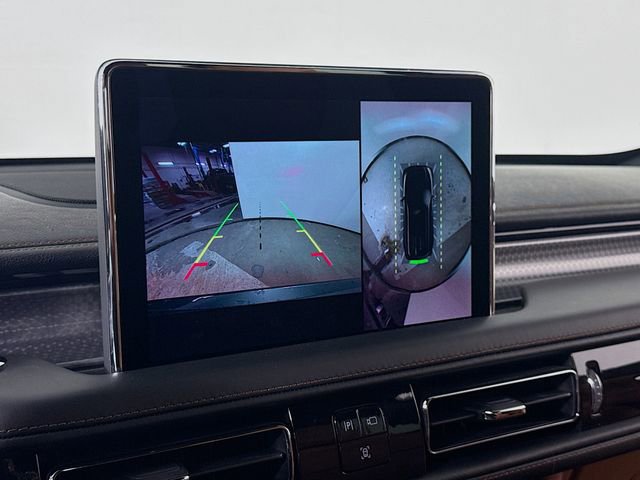 Used 2023 Lincoln Aviator Black Label w/ Dynamic Handling Package image 14