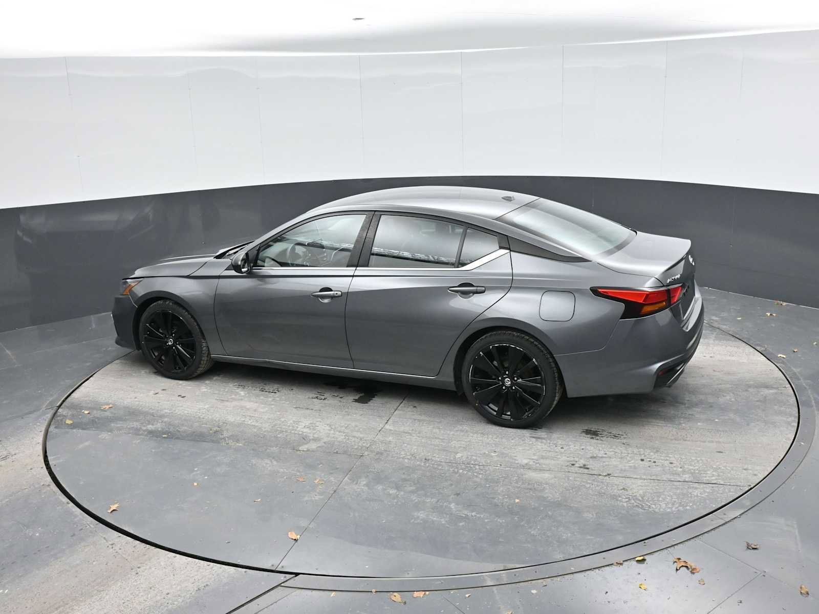 Used 2022 Nissan Altima 2.5 SR image 25