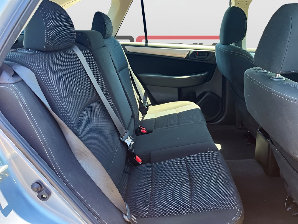 Used 2019 Subaru Outback 2.5i AWD/4WD image 24